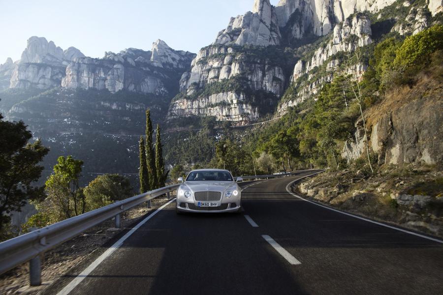  Bentley Continental GT 2011 года  (фото 43 из 151)